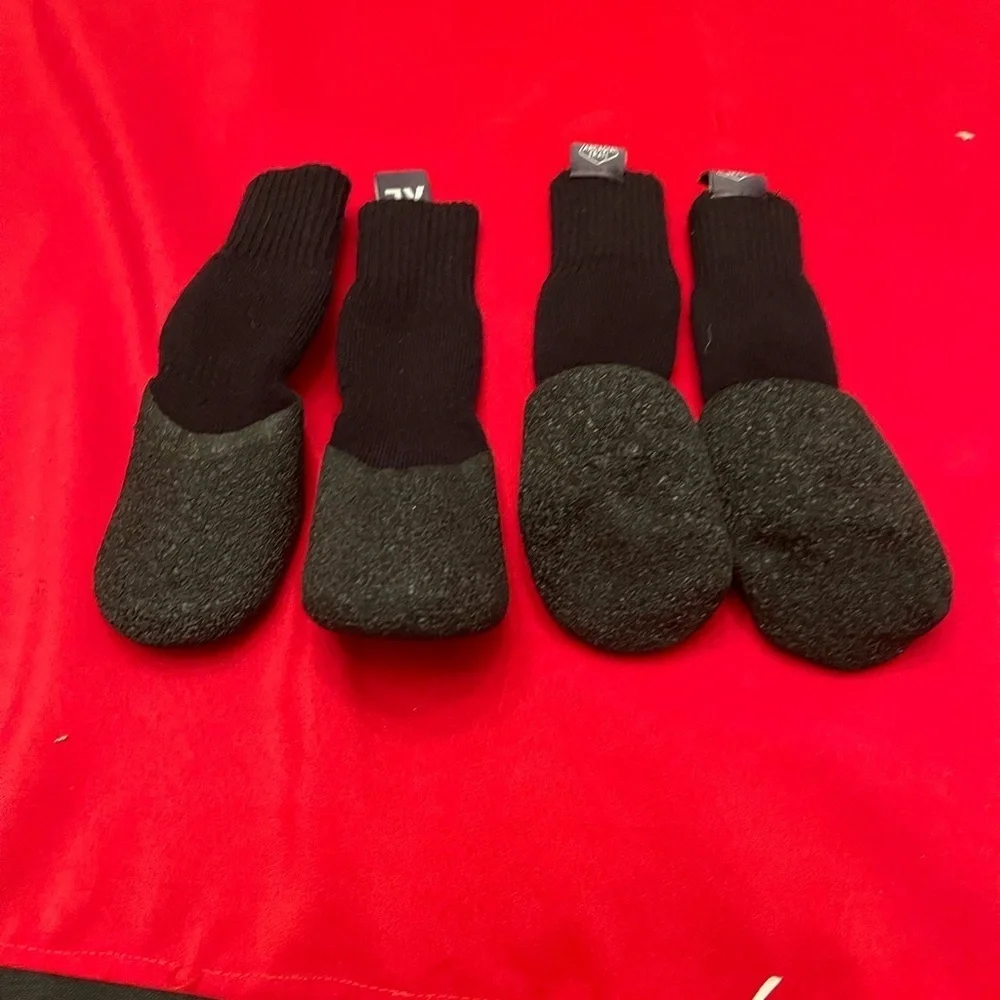 Black Dog Thermal Shoes, New